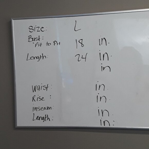 NIKE Slim Fit Black Graphic Short Sleeve T-shirt - Picture 3 of 9